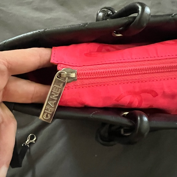 CHANEL Calfskin Quilted Large Cambon Tote - Picture 7 of 12